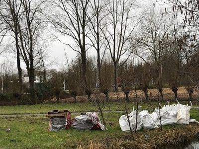 SGP stelt vragen over “liefdeslaantje” 