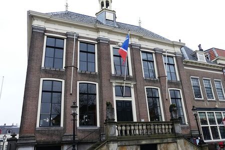 SGP Zaltbommel neemt initiatief in college vorming