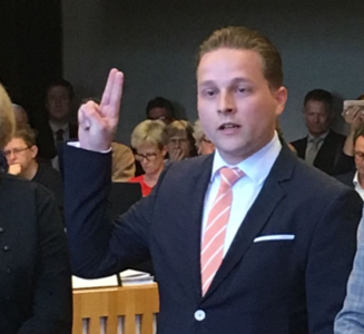 Lennart van den Berg beëdigd als burgerlid