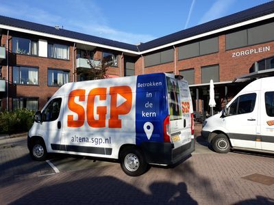 SGP Altena trakteert op Nationale Ouderendag