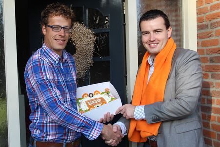 Taart voor 480e SGP lid