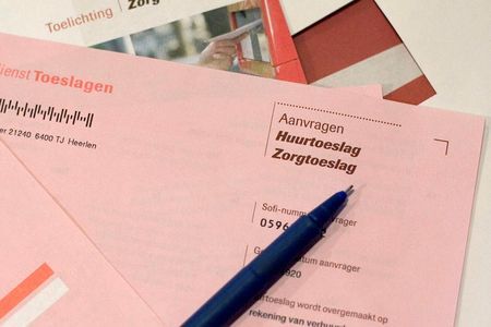 Beantwoording vragen betreffende  mogelijk  mislopen toeslagen door senioren