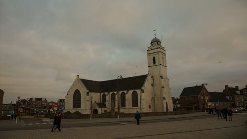 Winkels in Katwijk blijven gesloten op zondag
