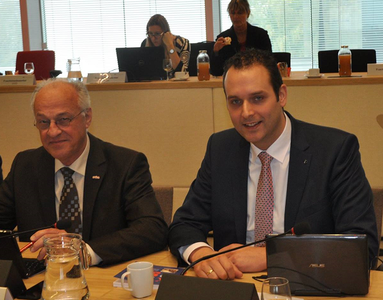 Piet van Leeuwen blij met laatste vergadering