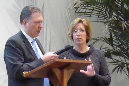Burgemeester Renswoude aanwezig bij verkiezingsavond Scherpenzeel