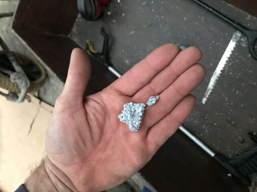 Vragen over rondvliegend piepschuim