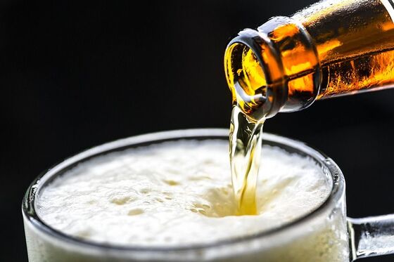 Kabinet moet doorpakken op drugs, drank en tabak