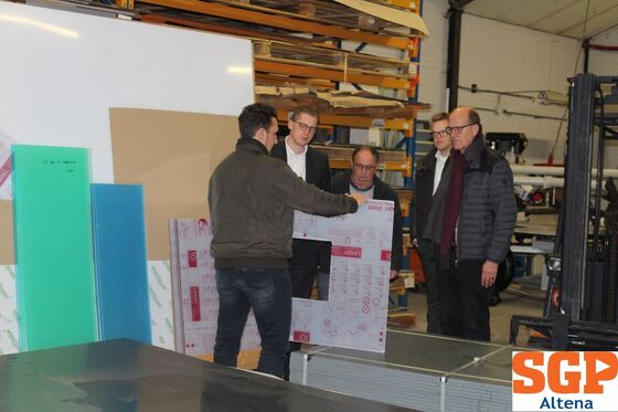 SGP Altena bezoekt Vos Kunststoffen