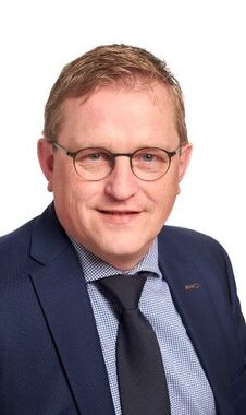 Raadscolumn SGP: 'Rondom Jeruzalem zijn bergenā¦'