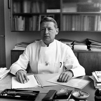 Beantwoording vragen over vernoeming dr. Stumphius