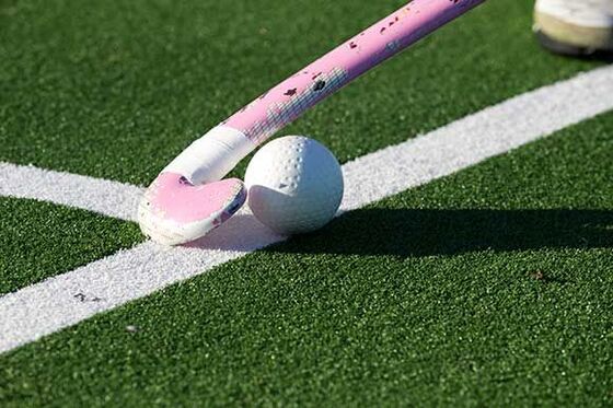 Een nieuw hockeyveld voor HC Hoeksche Waard