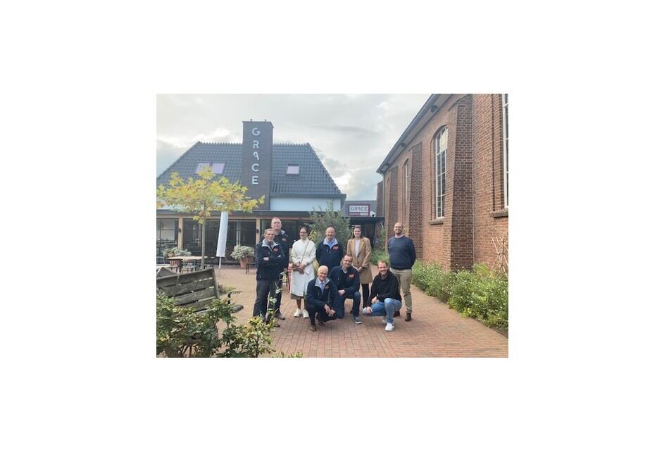 SGP Bunschoten bij de Genadebron op werkbezoek