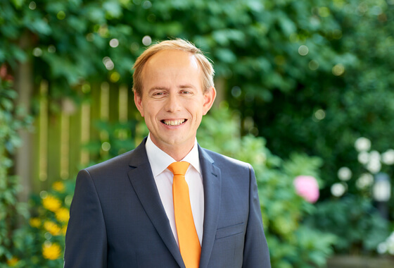 Coronamoties Van der Staaij aangenomen in de Tweede Kamer