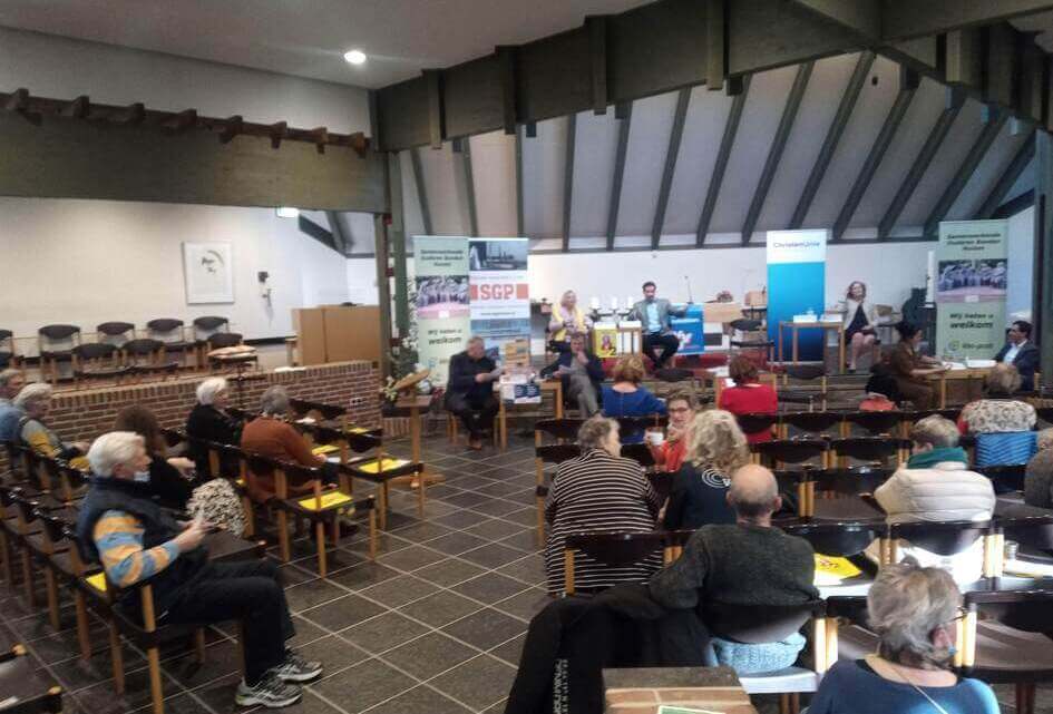 Politiek debat van ouderenbonden