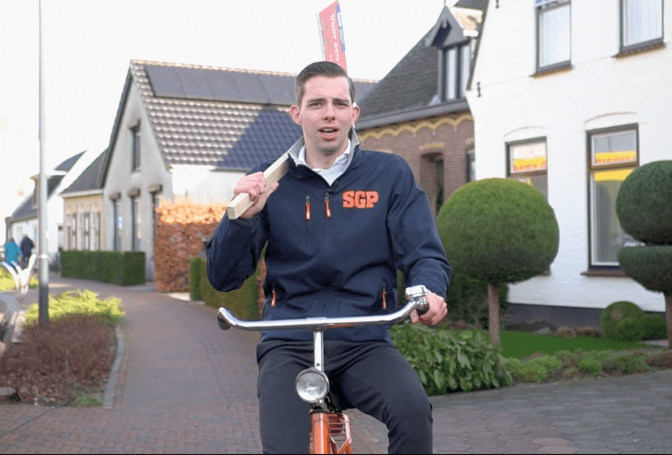 Florian aan de slag bij visboer Hage, bekijk de video!