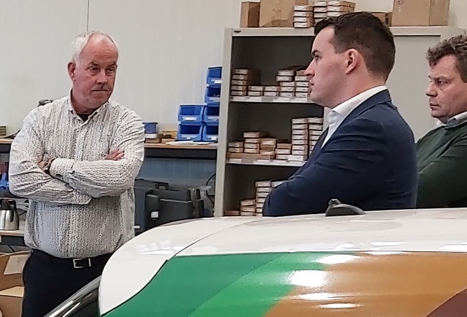 SGP bezoekt Hellebrekers