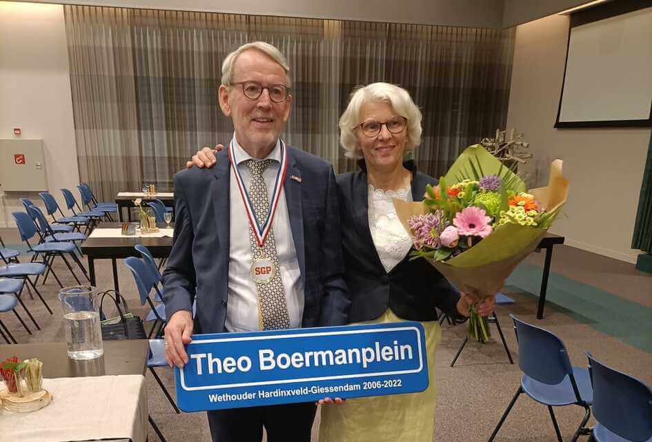 Theo Boerman erelid SGP Hardinxveld-Giessendam