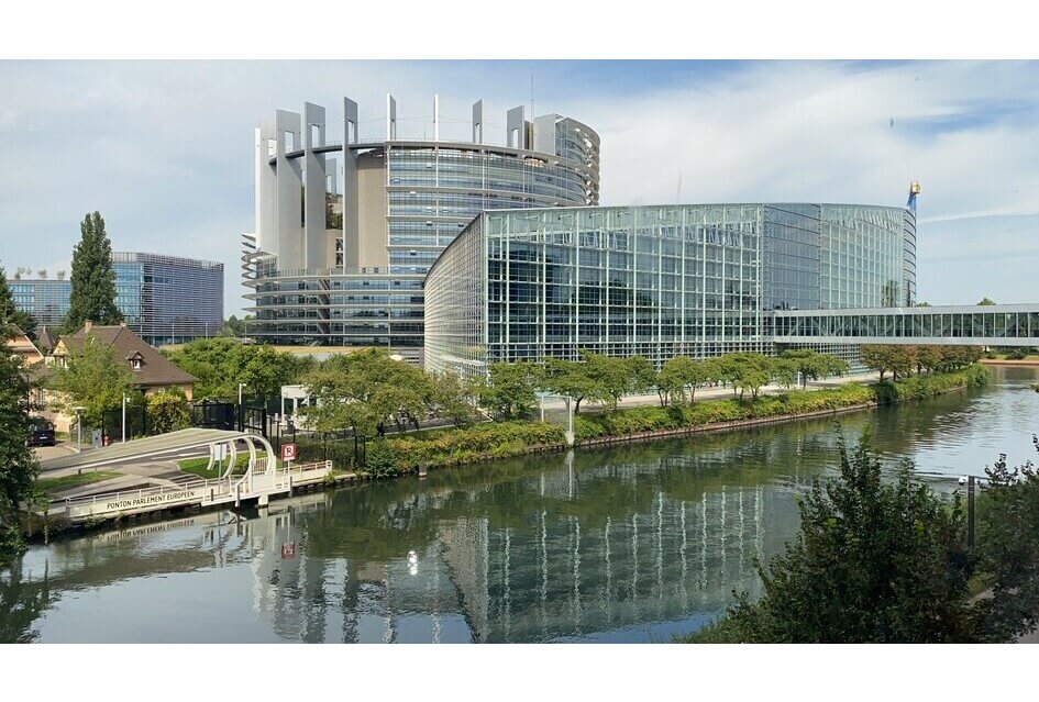 SGP: Europarlement moet vestiging sluiten