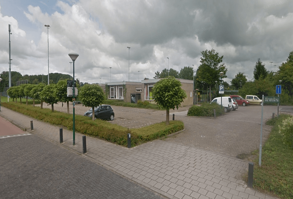 De SGP en het scholencomplex: hoe zit het nu echt?