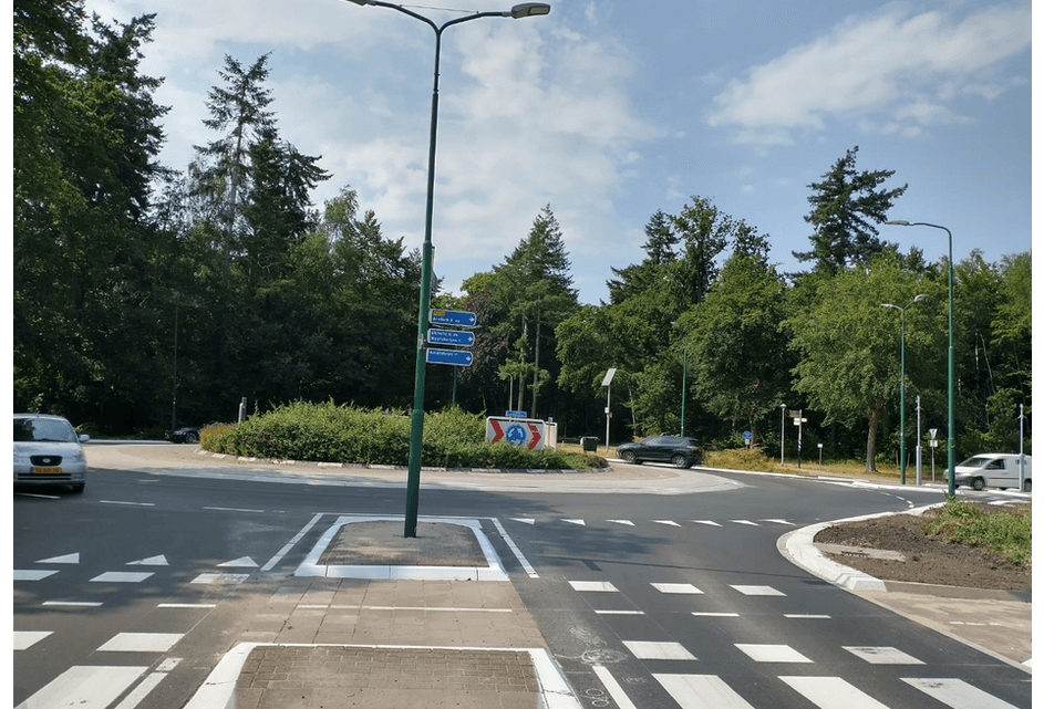 Donderbergrotonde moet veiliger