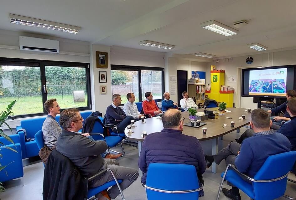 Op fractietour bij FruVo B.V. en de Julianaschool