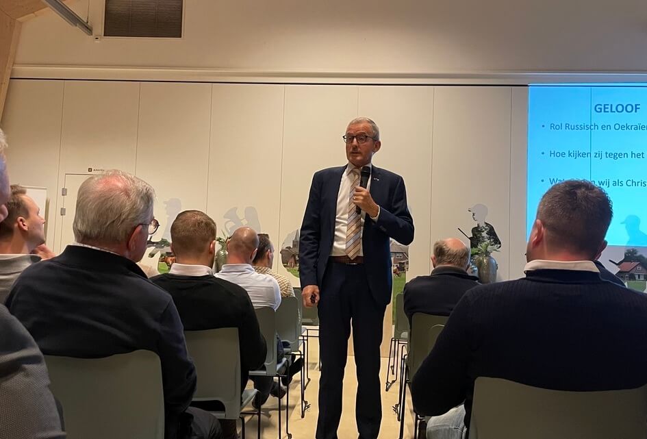 Geslaagde SGP ledenavond met generaal b.d. Arie Vermeij