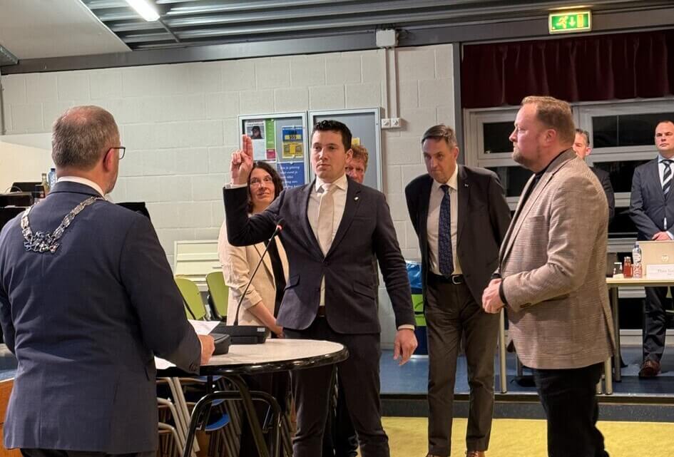 Beëdiging van nieuwe burgerleden voor de SGP