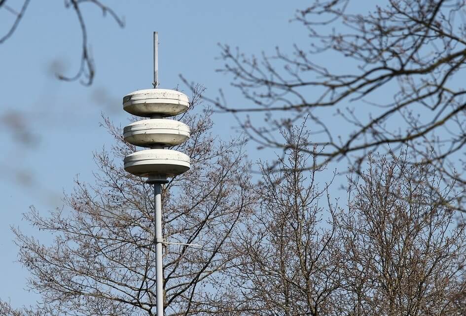 SGP stelt vragen over afschaffen luchtalarm