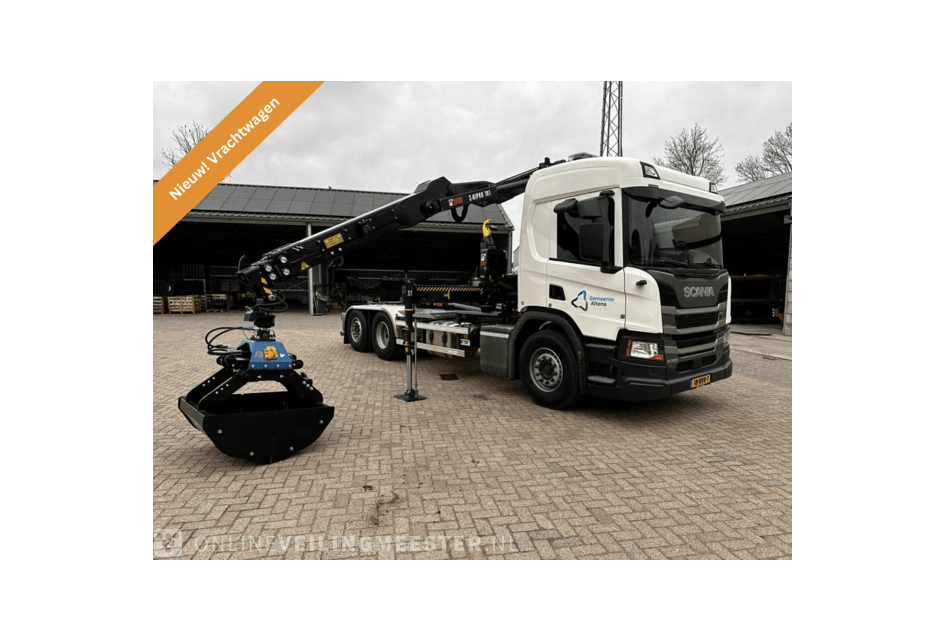 Vragen verkoop vrachtwagen met het logo gemeente Altena