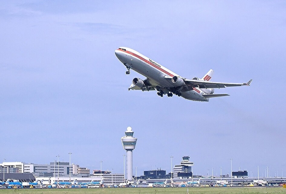 De provincie maakt stikstofruimte vrij voor Schiphol?