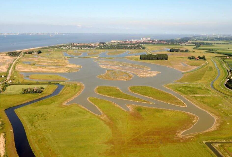 Zorgen om verzilting landbouwgronden rondom Waterdunen