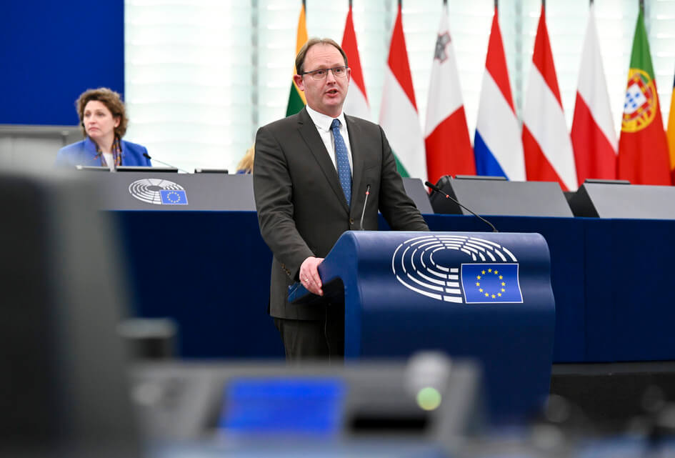 Ruissen eist opheldering over EU-handelsrelatie met Azerbeidzjan
