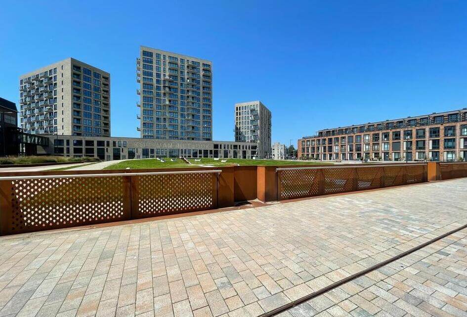  “Battapor”, dé naam voor de fiets-voetgangersbrug over het Dok 