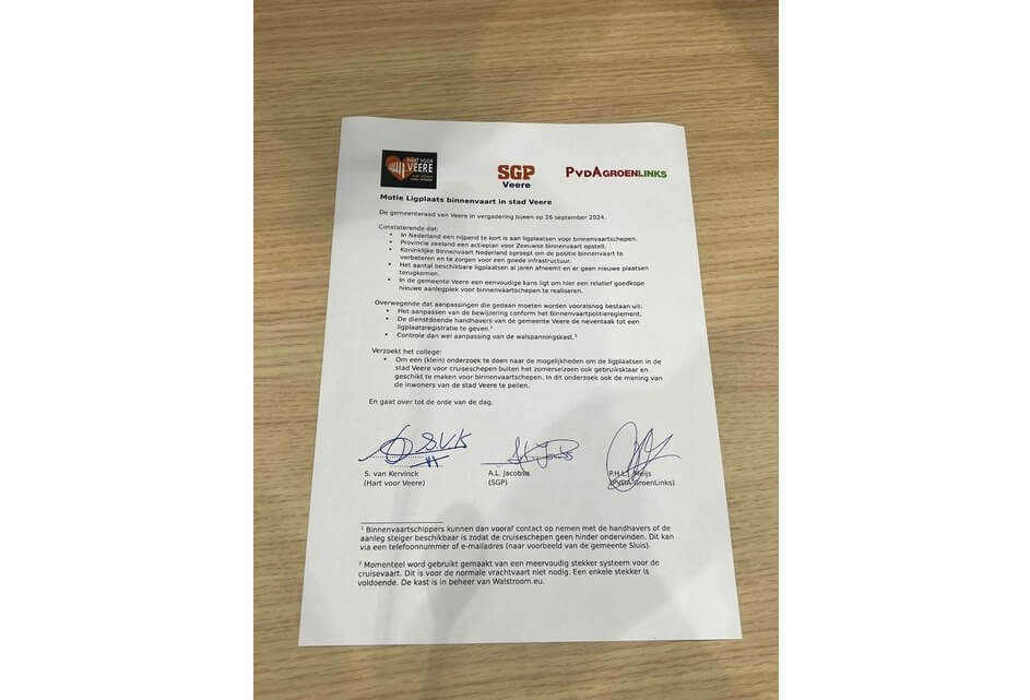 Ligplaats binnenvaart in stad Veere