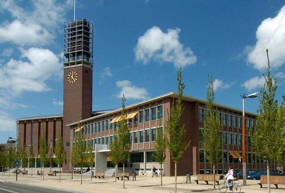 Niet eenduidige situatie op Sloeweg & Verhoging beperken tot inflatiecorrectie