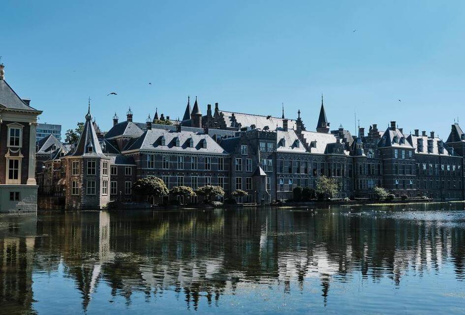 Red de Ridderzaal!