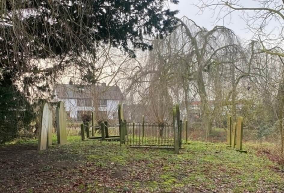 SGP Altena zet zich in voor herstel en onderhoud Joodse begraafplaats Werkendam