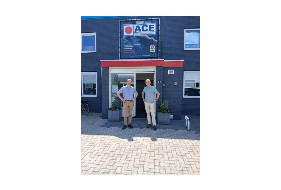 Werkbezoek familiebedrijven Auto Combinatie Ermelo en Polskamp