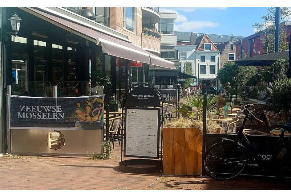 Vragen over gebarricadeerde looproute Lange Zelke