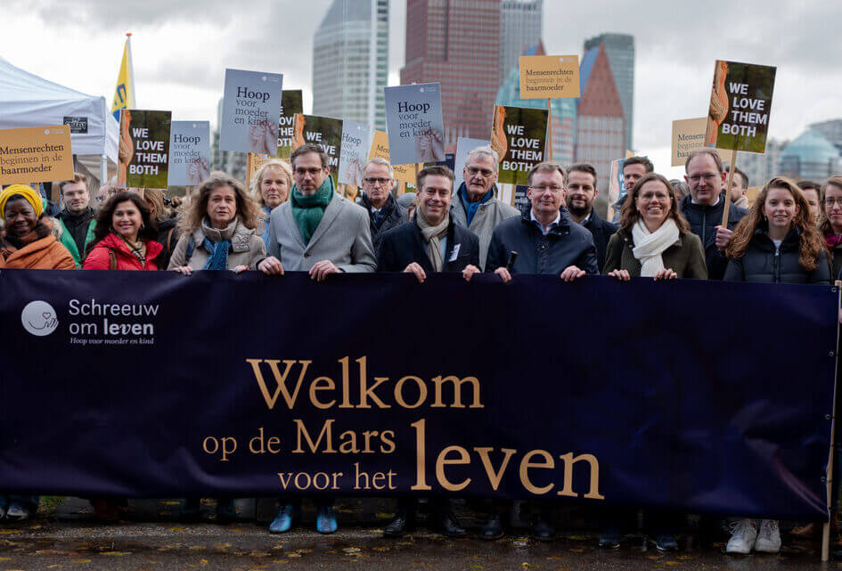 Gratis busvervoer vanuit Vijfheerenlanden naar 'Mars voor het leven'