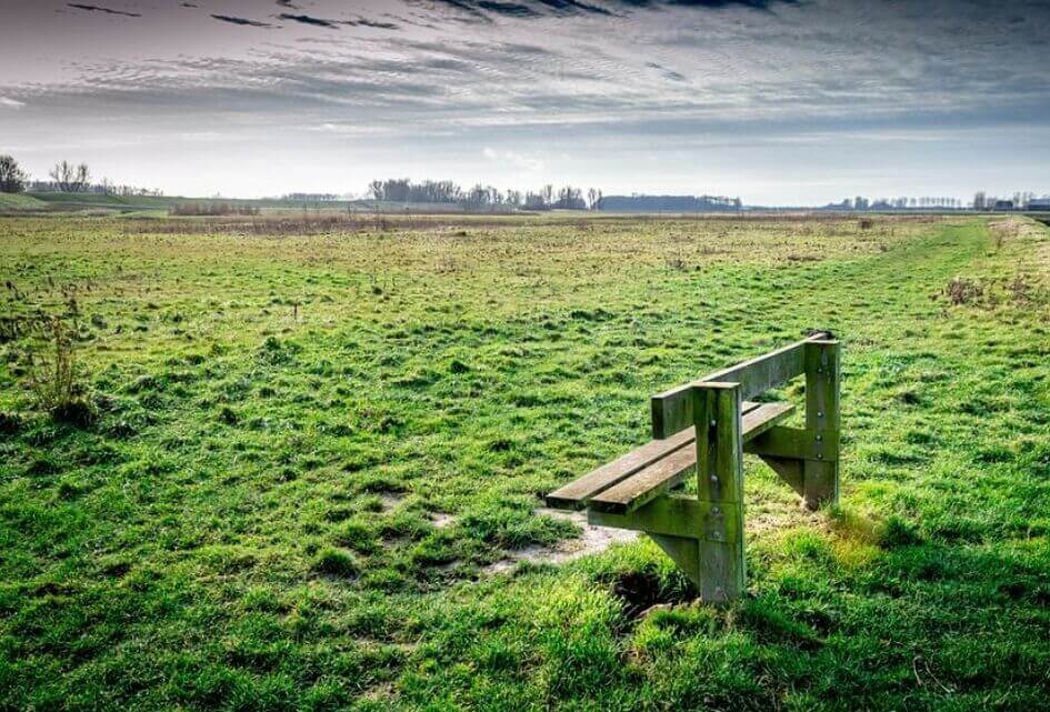 De SGP en... een bankje erbij