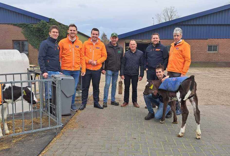 SGP Nunspeet op werkbezoek bij melkveebedrijf en ondernemers aan de Laan