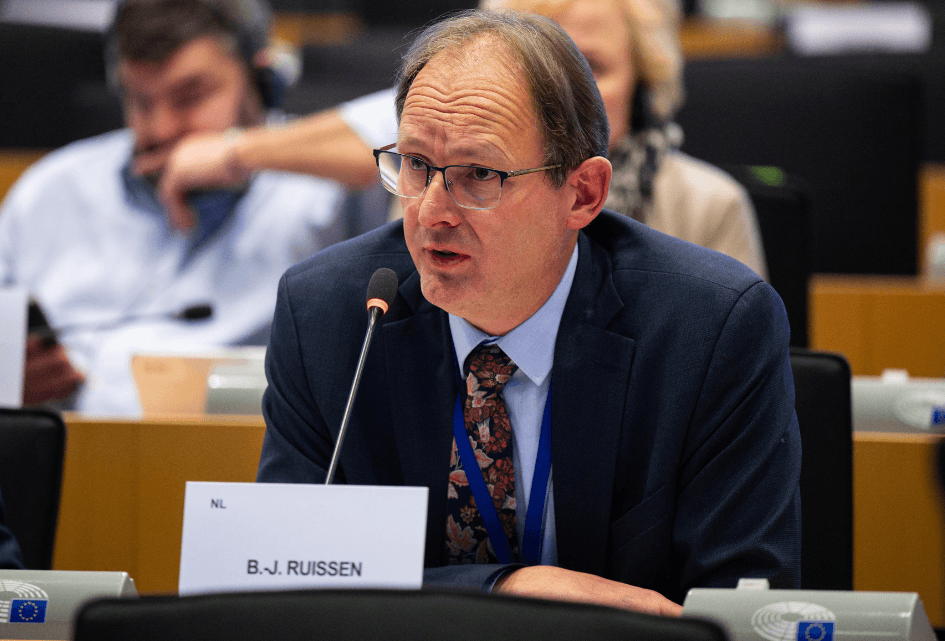 SGP: Trek EU-beurs van Harry Pettit in!