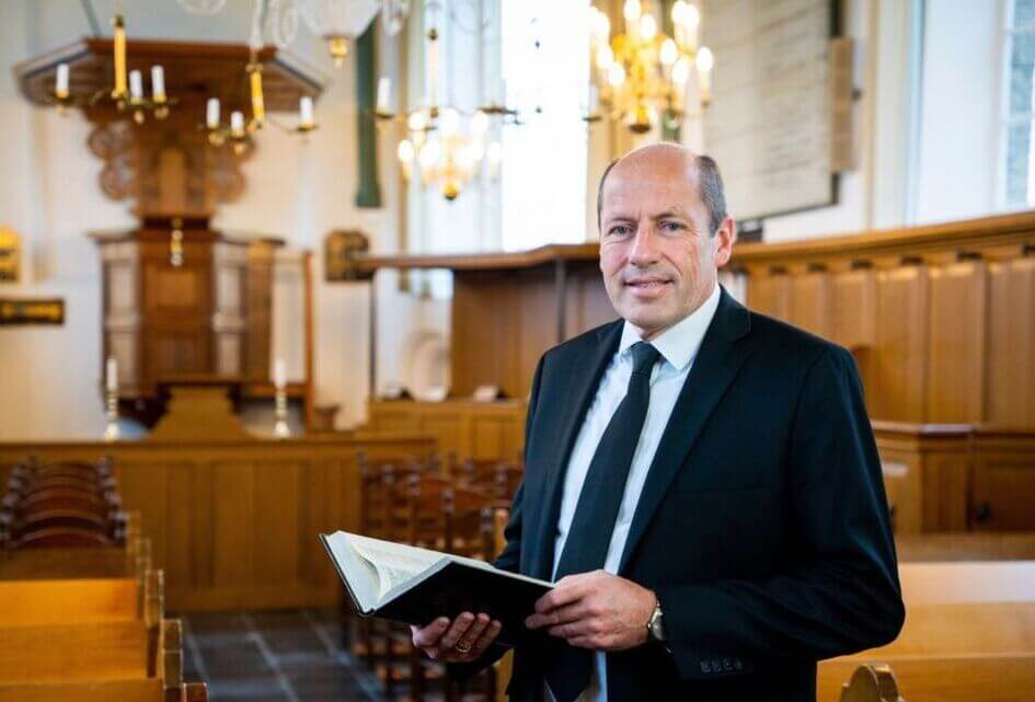 Met lijdzaamheid de loopbaan lopen...