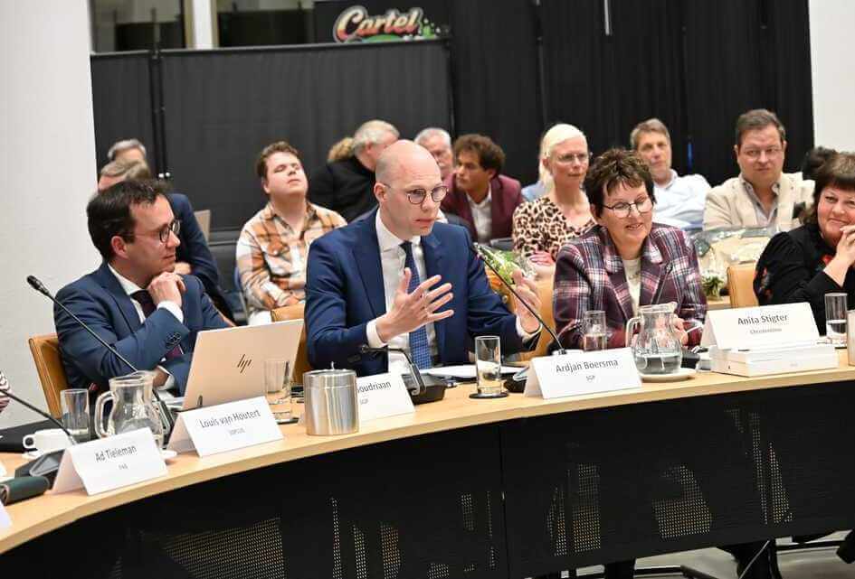 Debat over verslag van de verkenner