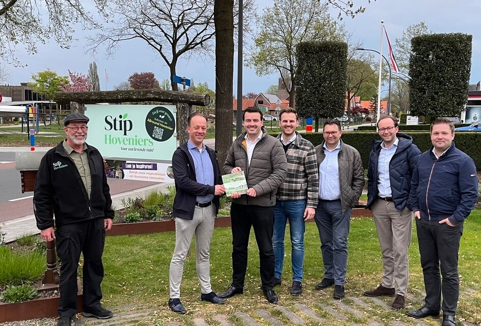 SGP bezoekt Stip Hoveniers: “Meer aandacht nodig voor groenonderhoud in de kernen”