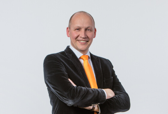 Oud-fractievoorzitter koninklijk onderscheiden