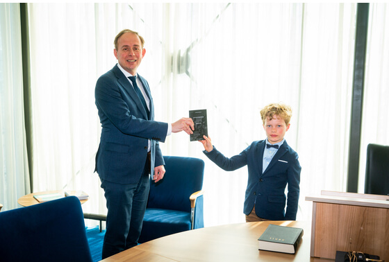 Nu verkrijgbaar: God in de democratie van filosoof J.D.J Buve