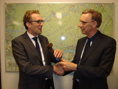 Jan de Vos draagt fractievoorzitterschap over.