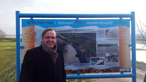 Onthulling monument Ochten